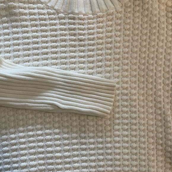 French Connection | White Knit Mock Neck Sweater (S) - Picture 4 of 4